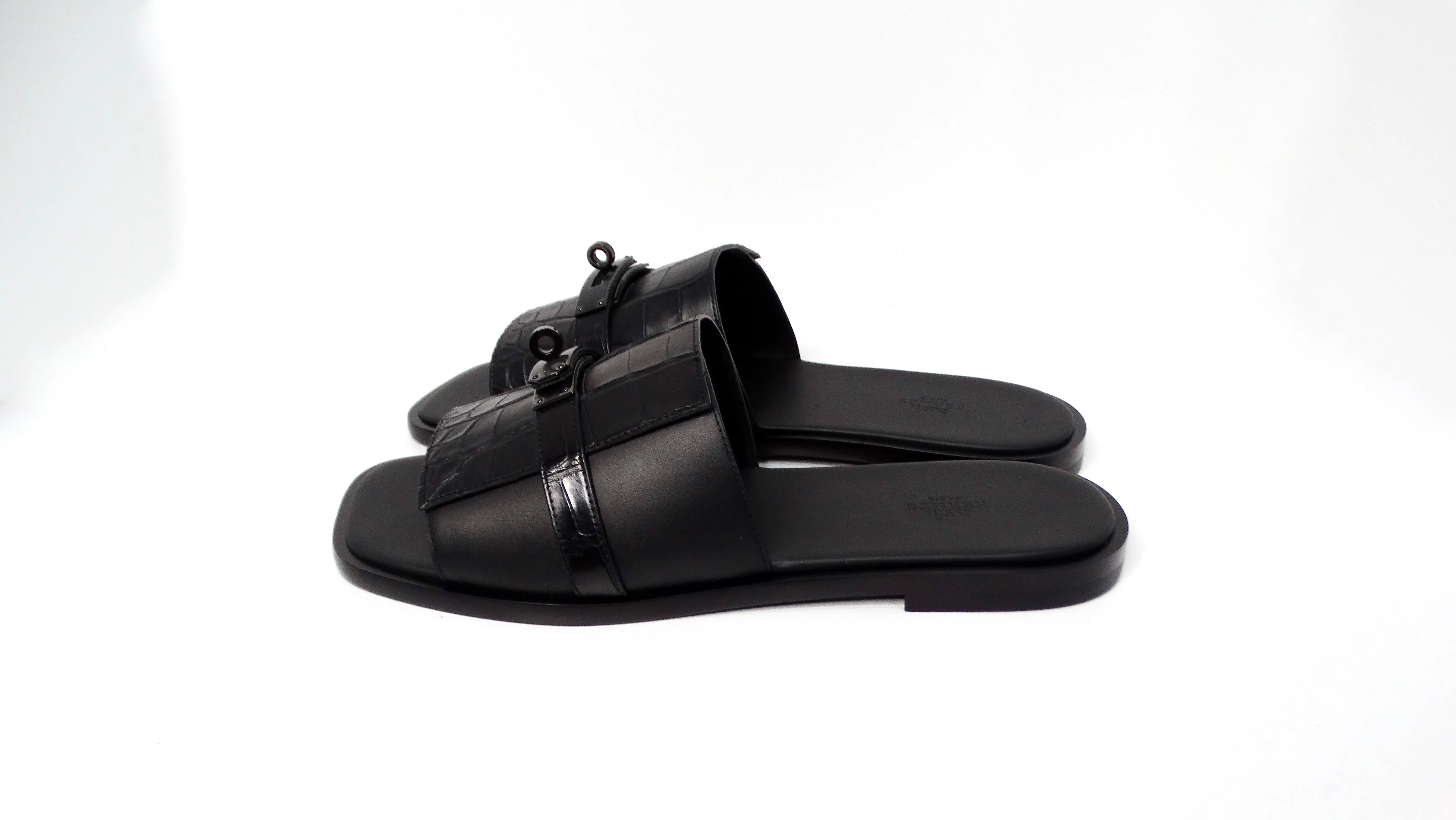 Hermes Mens Made-To-Order Gabriel Black Alligator Leather Slide Sandals