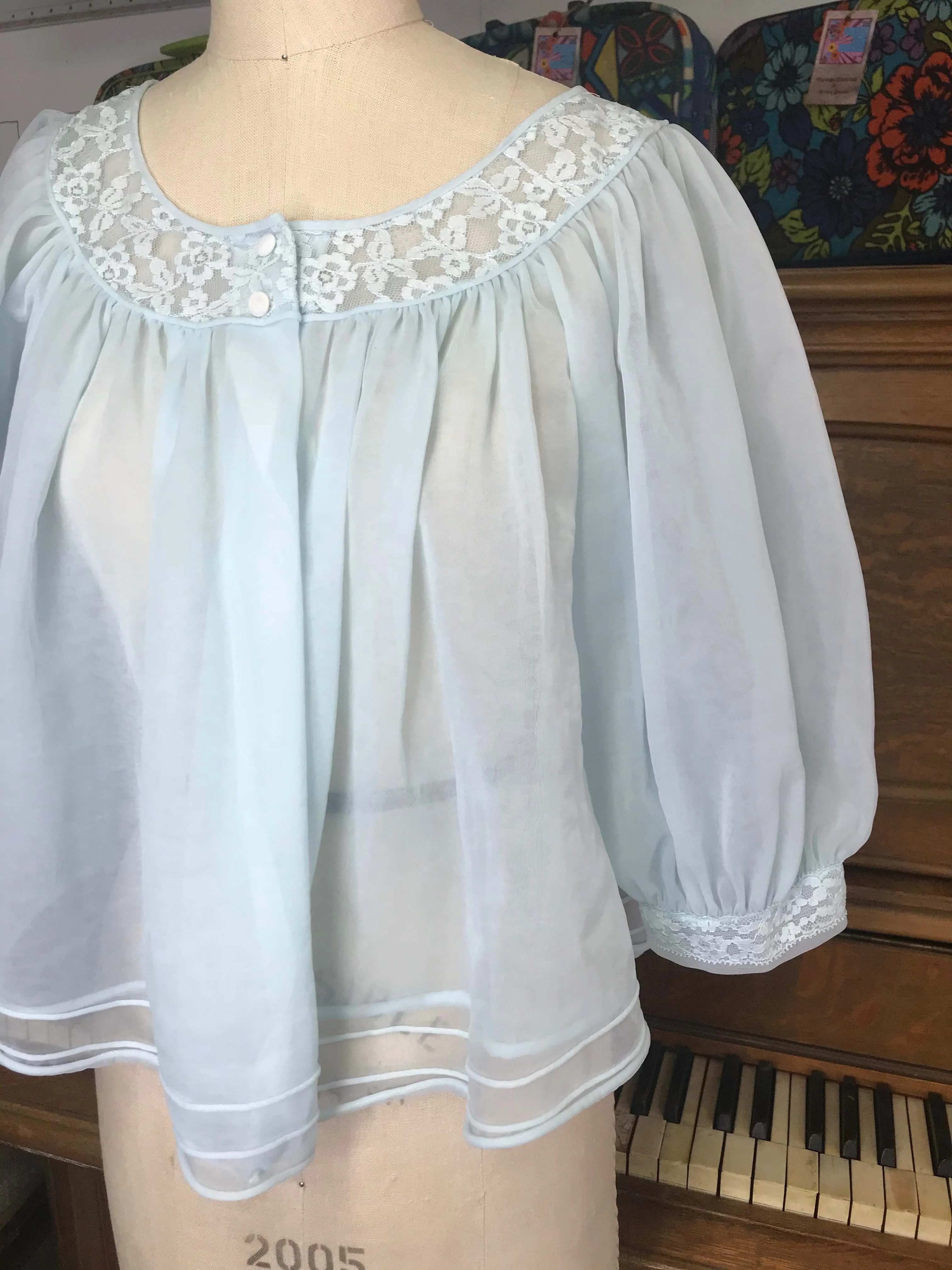 Vintage 50s 60s | Double Layer Chiffon Sheer Blue Babydoll Pegnoir Nighty Robe M